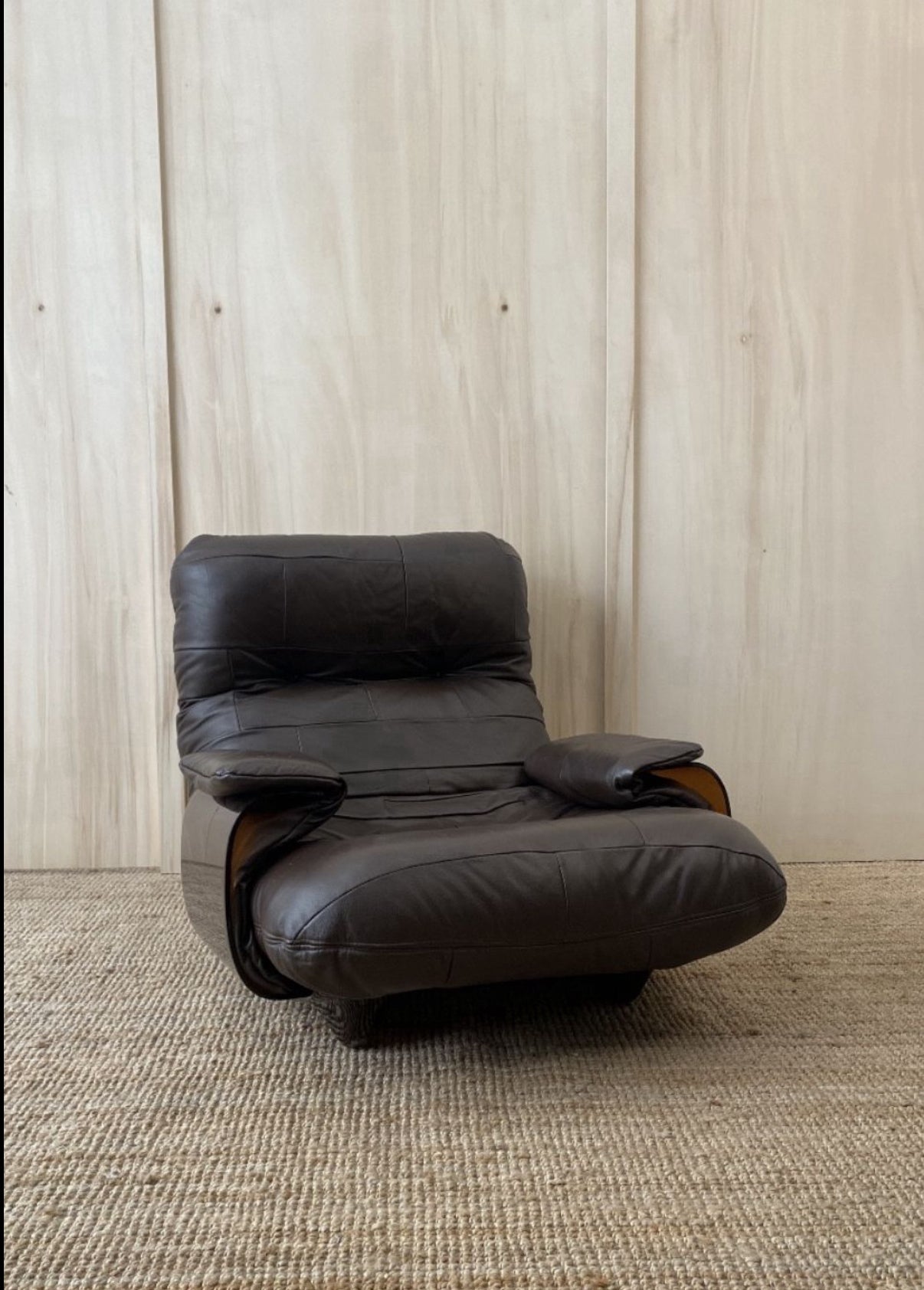 SOFLIXMÉXICO® VENTURO — El estilo italiano que transforma cualquier espacio.